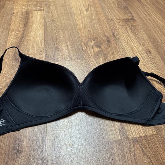 Calvin Klein Womens Lightly Lined Wirefree Bra Black Size Large T-Shirt Bra - Picture 2 of 9